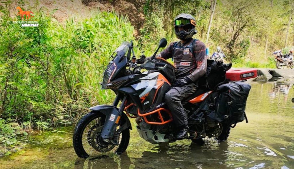 Motorcycle honeymoon in Ecuador